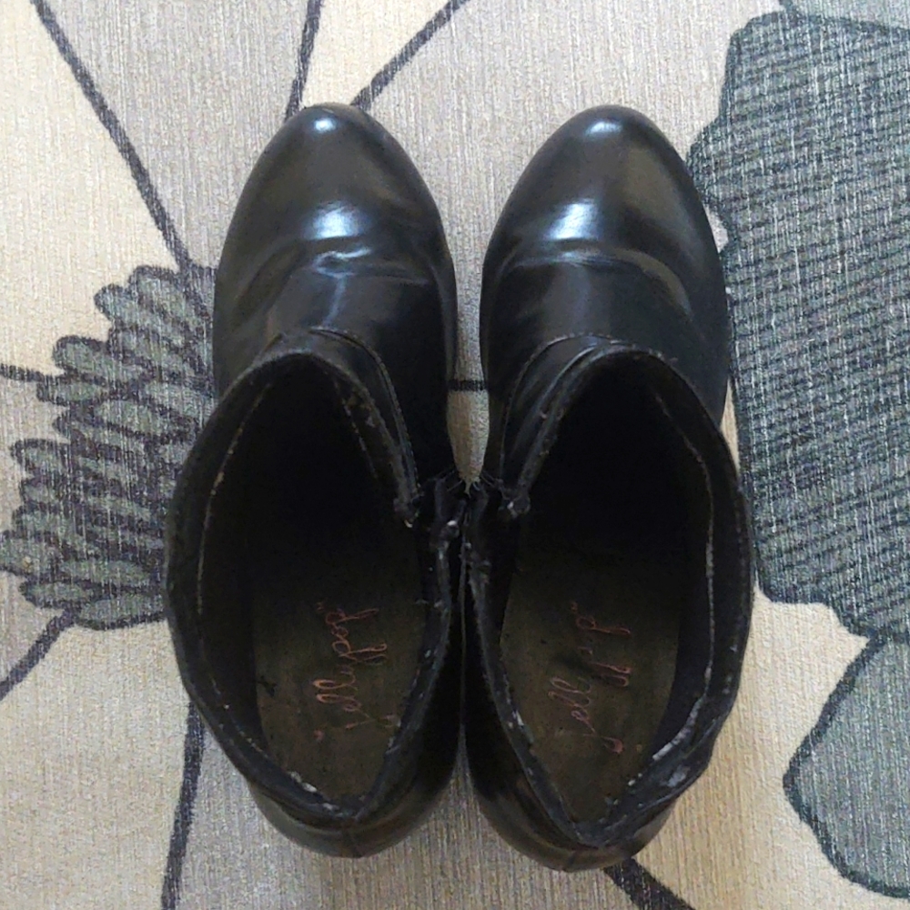 Jelly Pop Black Faux Leather Black Heel Boots Size 10